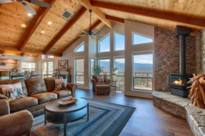 NEW! Yosemite Mountain villa, stunning views -more